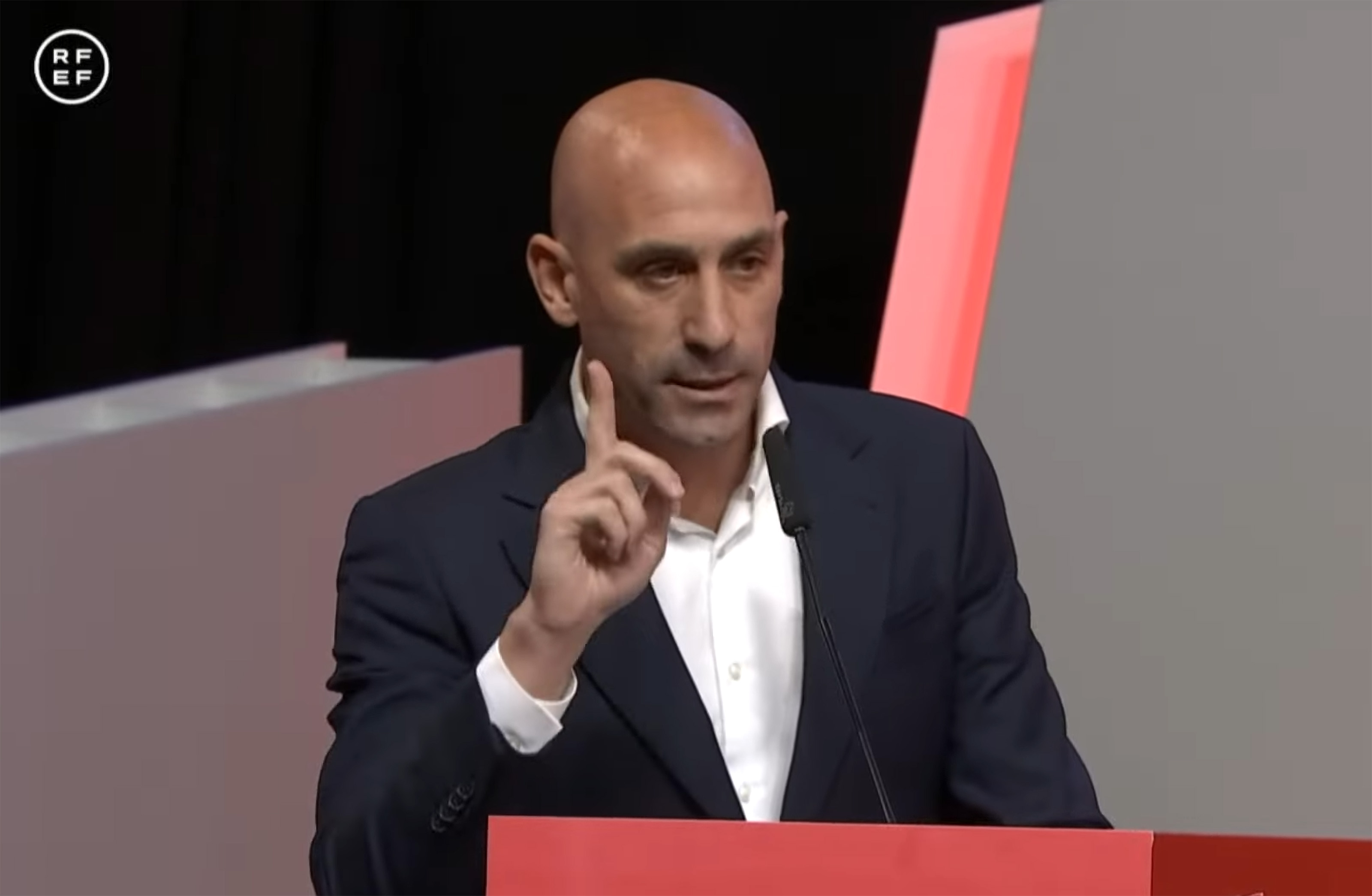 Luis Rubiales explotó contra el Tribunal Administrativo del Deporte