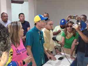 Capriles desde Falcón: Ponen a Elvis Amoroso en el CNE para que la gente crea que no es posible el cambio, y sí es posible