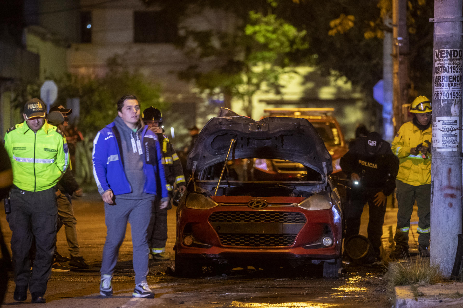 Un colombiano entre los seis detenidos por explosiones de carro bomba en el centro de Quito