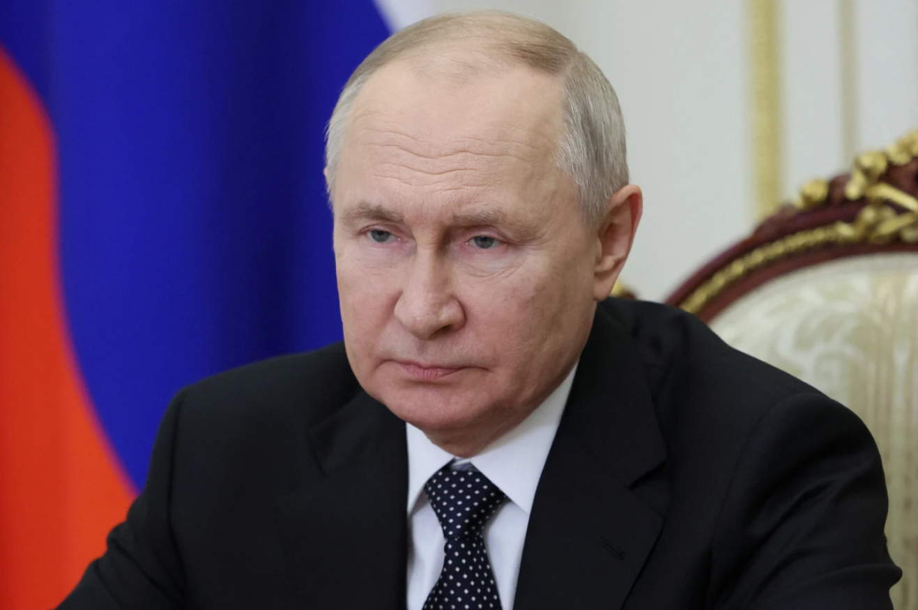 Putin acusa a Ucrania de vender armas en Oriente Medio, incluido a los talibanes