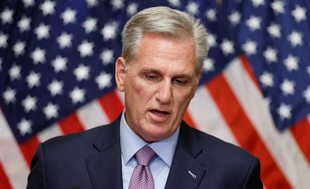 The Economist: La salida de Kevin McCarthy hará que el apoyo a Ucrania sea más difícil