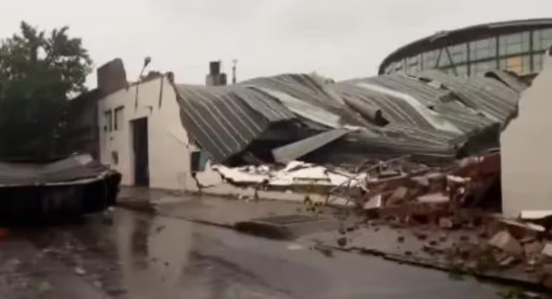 Javier Milei lamentó las muertes por el temporal en Bahía Blanca y se solidarizó con los familiares