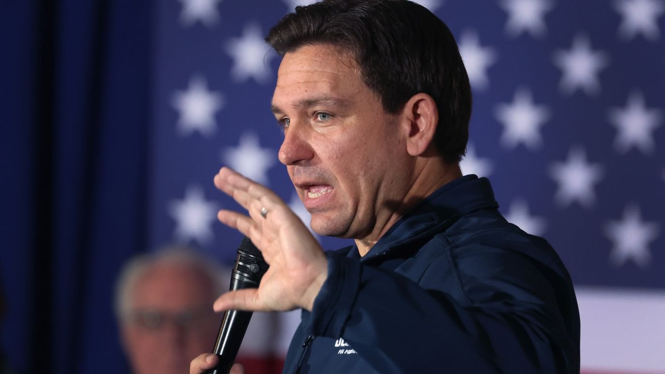 DeSantis se burló del plan de Trump para reemplazar Obamacare y dijo que tiene uno mejor