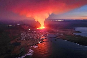 El volcán en Islandia entra en erupción: la localidad de Grindavik es evacuada