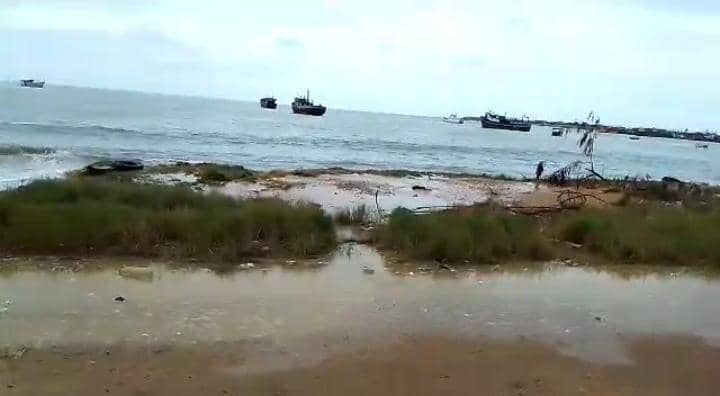 Mar de fondo causa daños a comunidades pesqueras de Paraguaná