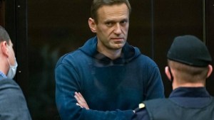 Médicos intentaron reanimar a Navalny durante más de “media hora”