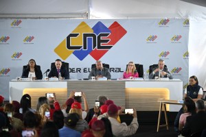 CNE desestima impugnaciones contra Maduro, Rosales, Bertucci y Ecarri