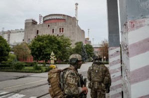 En el aniversario del desastre de Chernóbil, Zelenski alertó del peligro que corre la planta nuclear de Zaporiyia en manos rusas