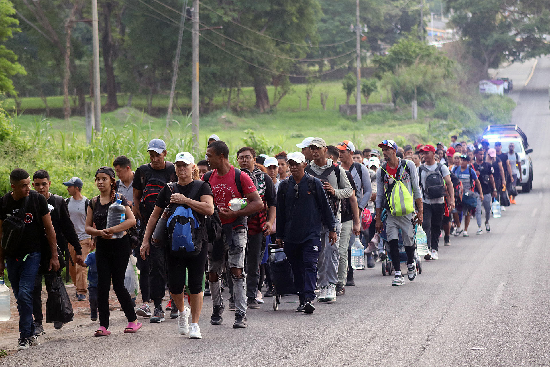 Una nueva caravana de migrantes partió del sur de México a dos días de las elecciones