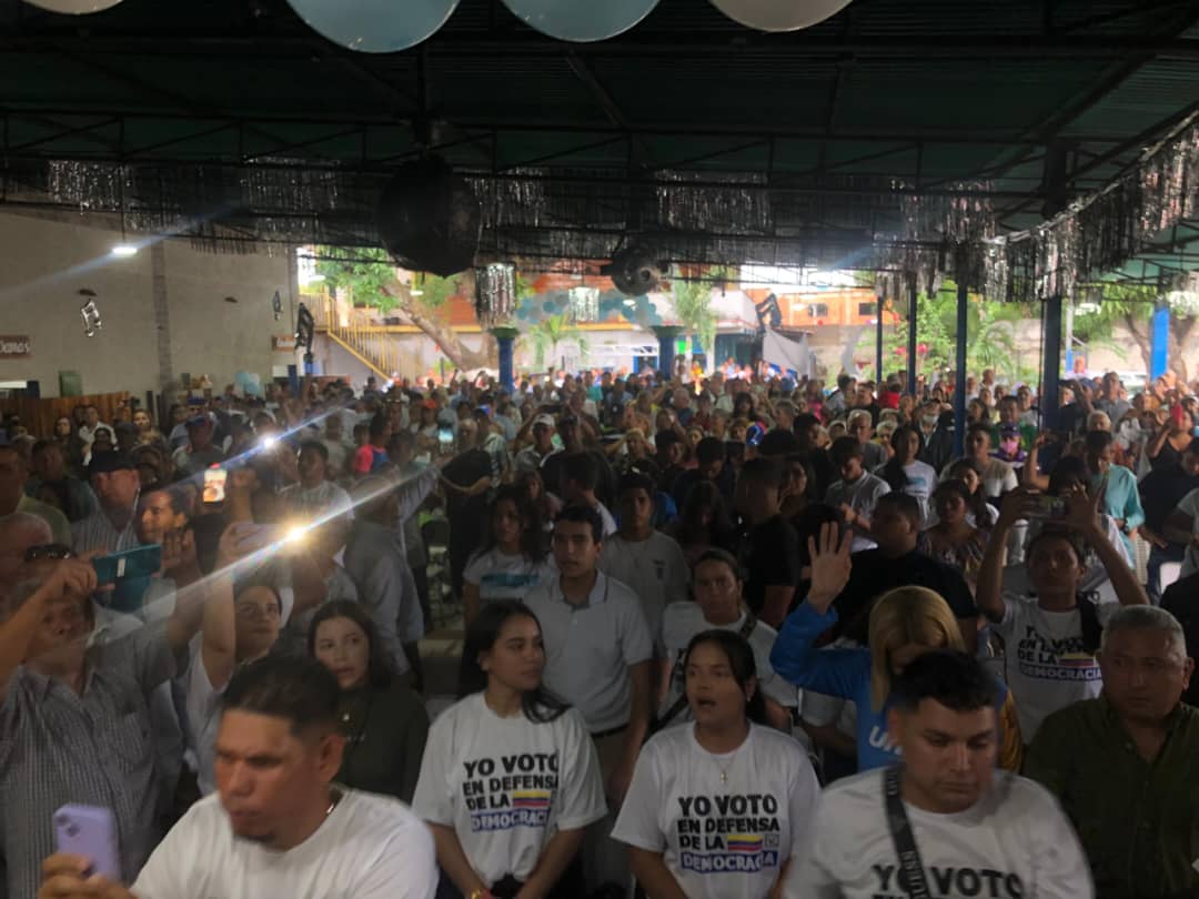 Adecos en resistencia afinan maquinaria en Carabobo para cuidar votos a favor de Edmundo González el #28Jul