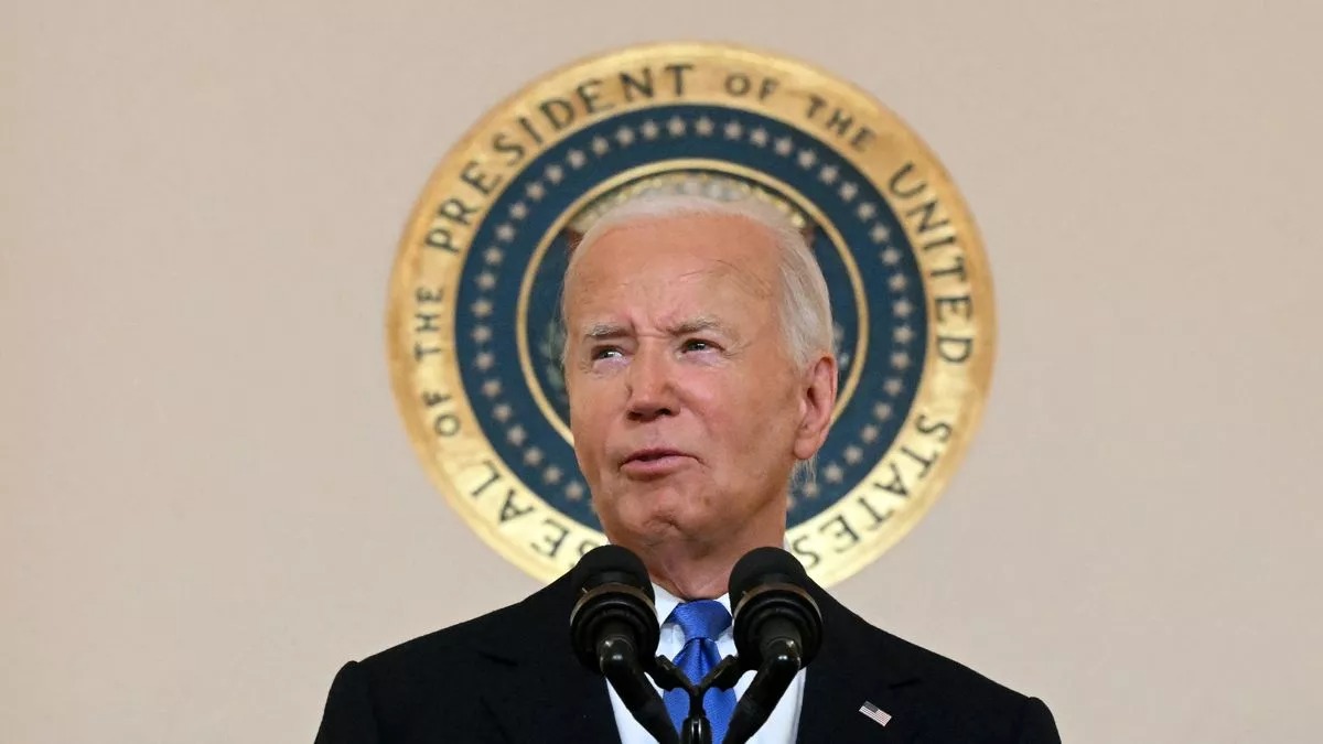 Aliados de Biden le dieron solo unos días para demostrar que está en condiciones de postularse