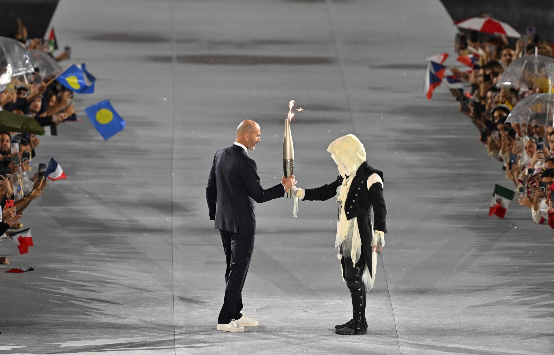 Las mejores FOTOS de la ceremonia inaugural de los Juegos Olímpicos de París 2024