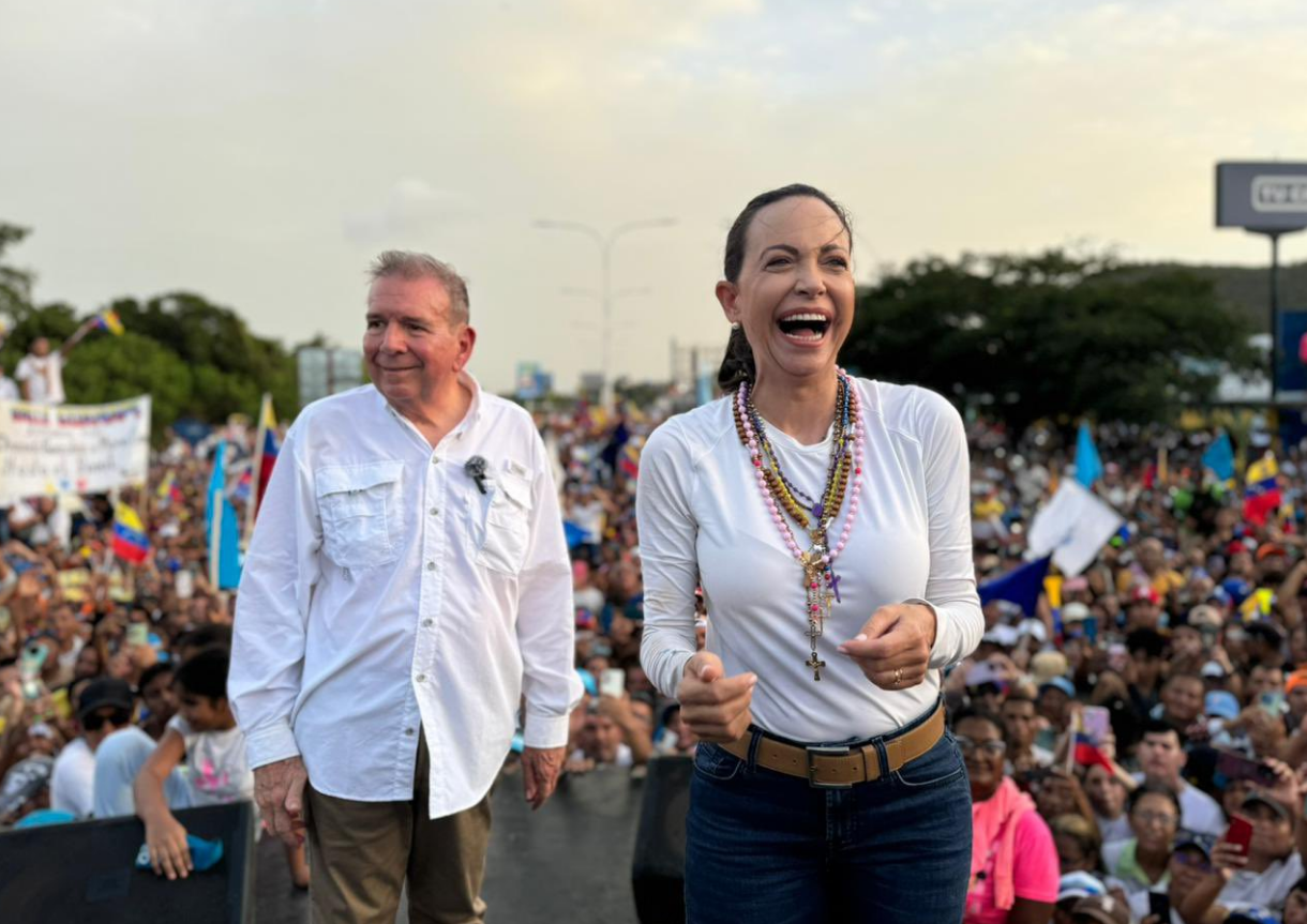 María Corina Machado dejó claro que espera una transición ordenada tras derrotar a Nicolás Maduro