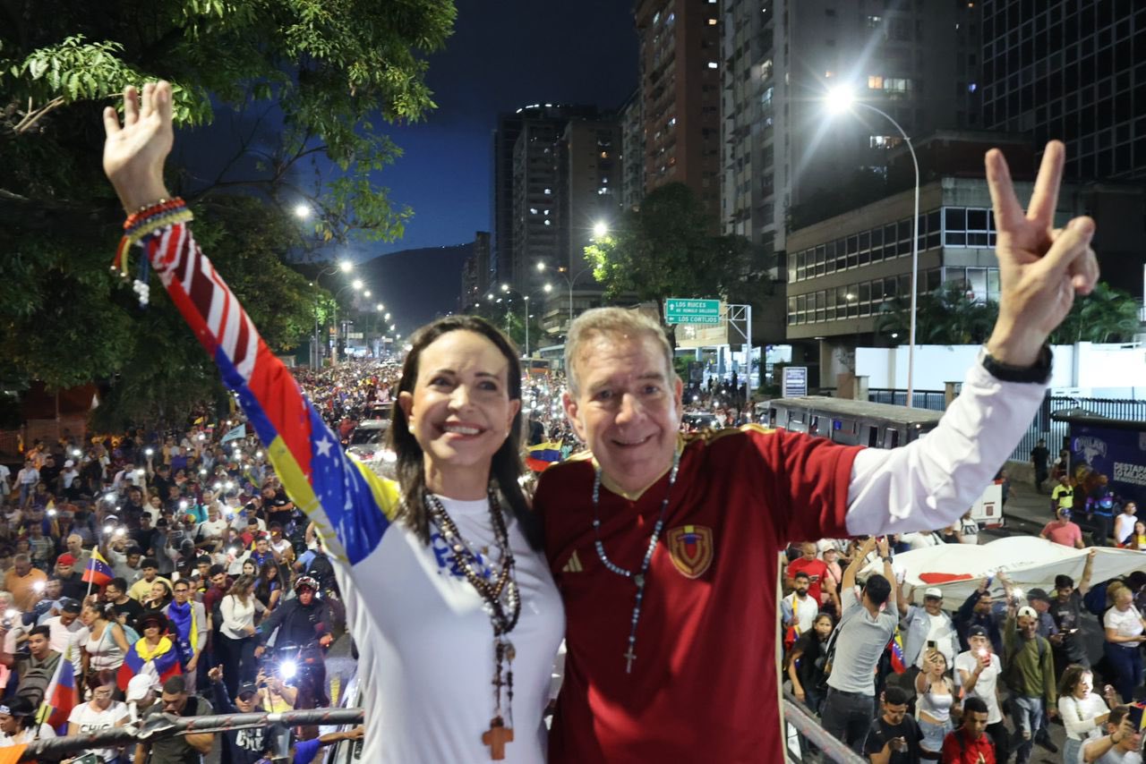 Triunfante caravana de María Corina Machado y Edmundo González llegó a El Marqués (Imágenes)