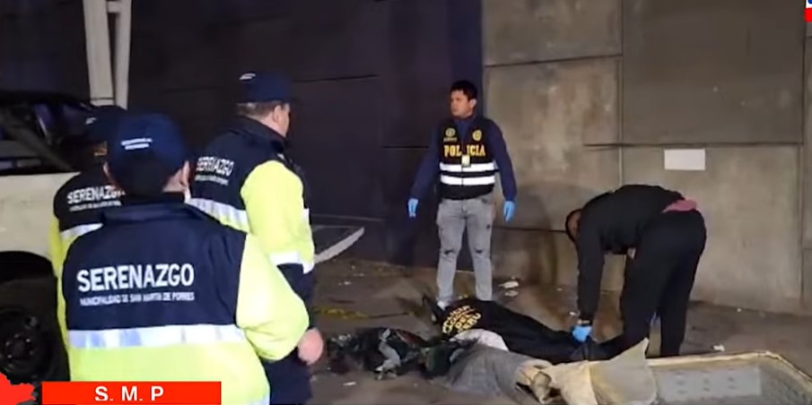Hallan cadáver de venezolano oculto en un colchón en Perú (VIDEO)