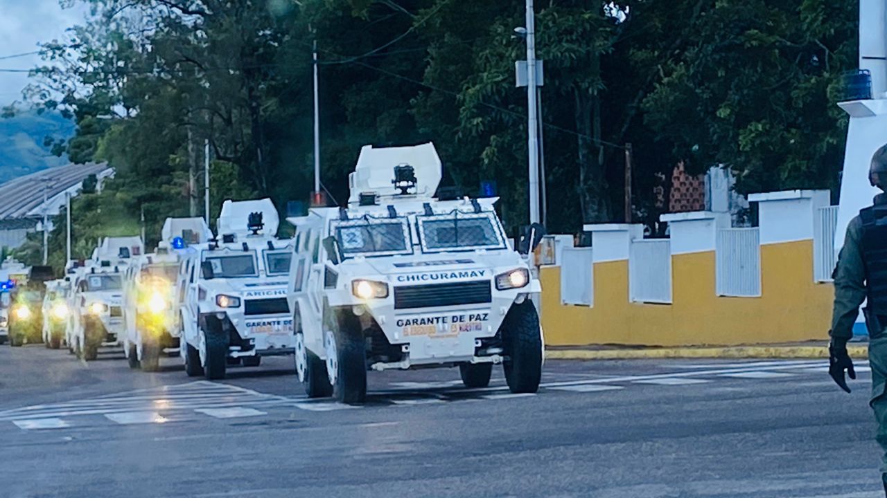 Sacan tanquetas de guerra a pasear en Táchira (VIDEO)