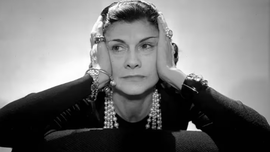 El legado inspirador de Coco Chanel: cómo llegó a ser un ícono mundial